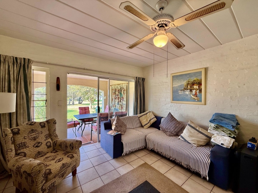 2 Bedroom Property for Sale in Caribbean Beach Club North West